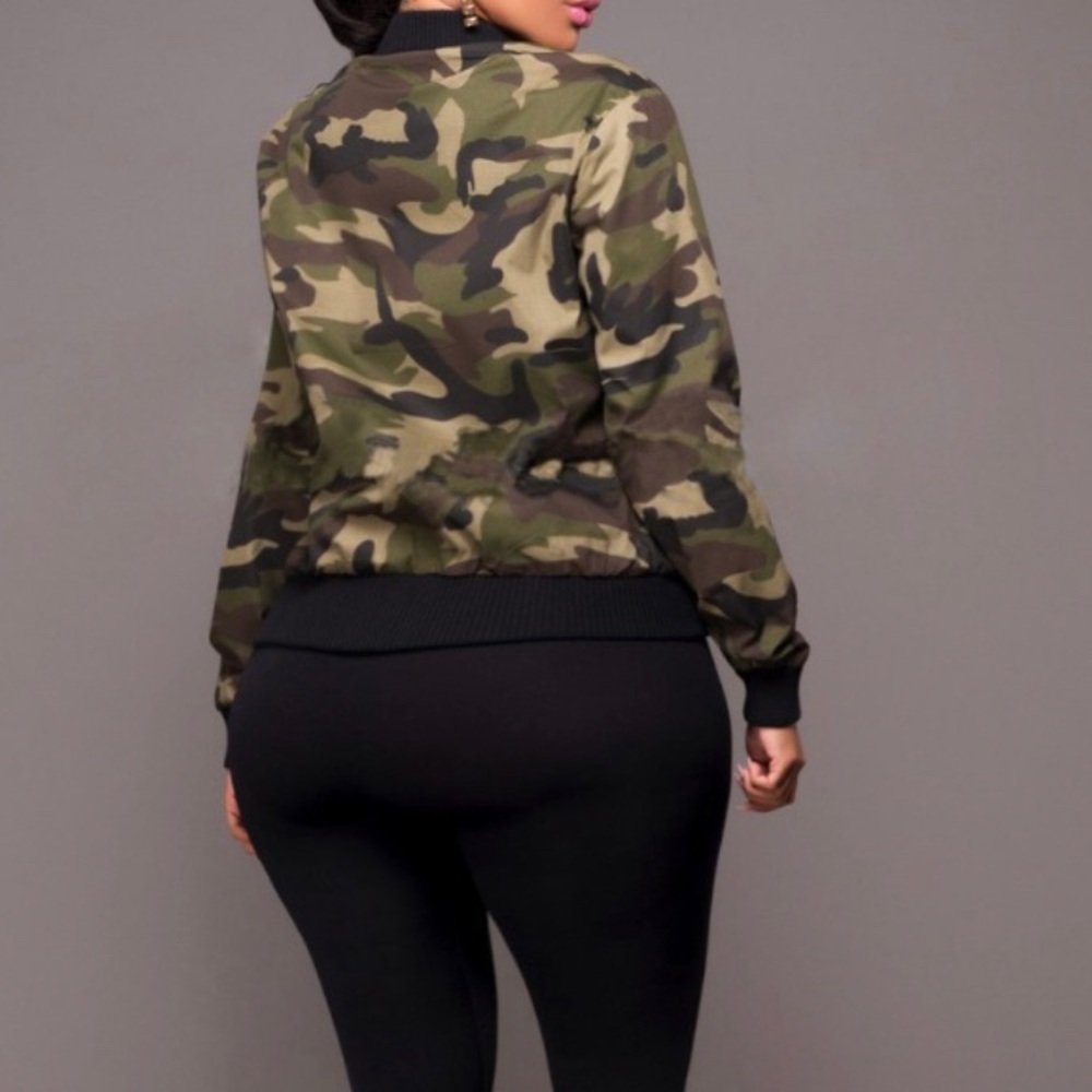 2xl Camo Bomber Jacket - Picture 3 of 9